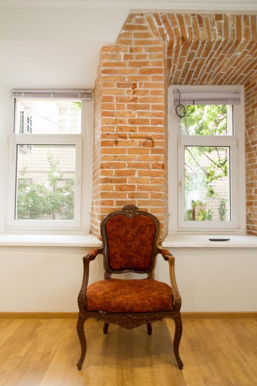Apartment In The Center Of Odessa Extérieur photo